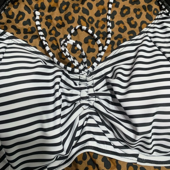 New - Picture 3 of 3